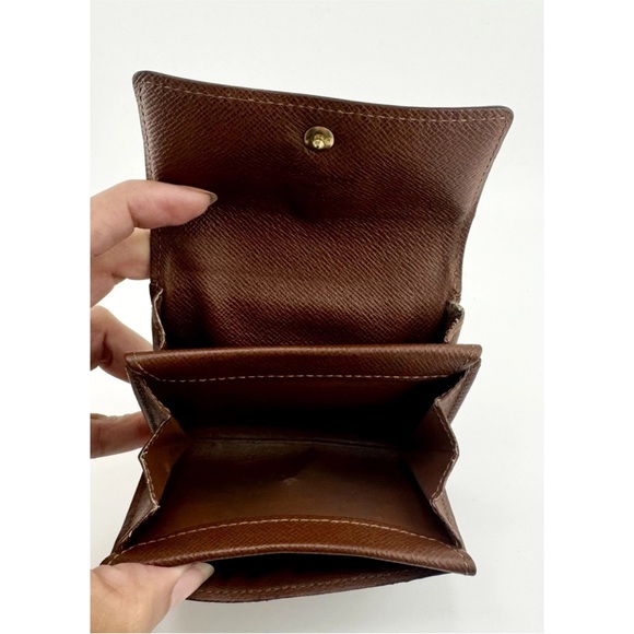 Louis Vuitton card case/wallet. - Picture 5 of 13